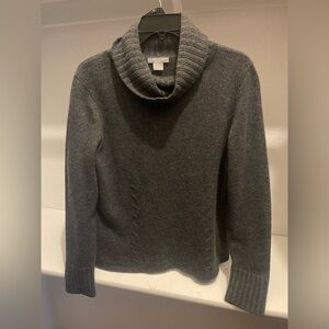 Ann Taylor 100% Cashmere Turtleneck Sweater
Dark Gray Long Sleeve Size Large
